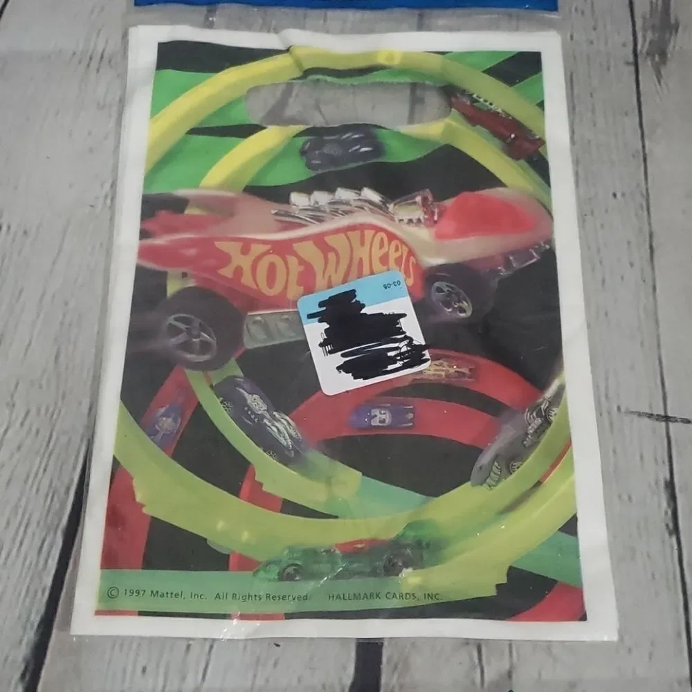 Vintage 90's Hot wheels Birthday Party Supplies